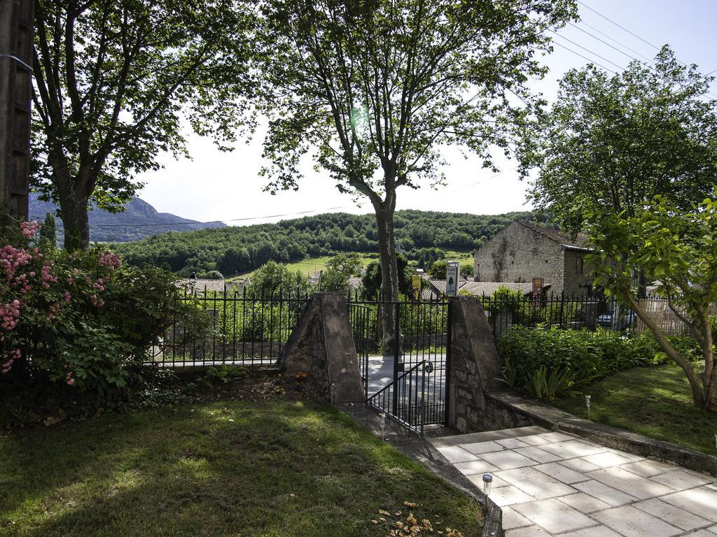 Au Petit Verger Puivert Extérieur photo